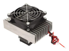 [2F]Termoelektriskt kylsystem Lågt ljud Snabb kylning Halvledarkylare DIY-kit för miniluftkonditionering 12V
